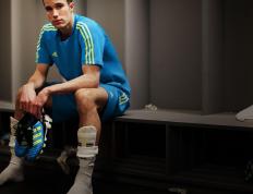 塔图姆在快船比赛中领先优势明显，锐不可当引发热议！比赛高潮迭起